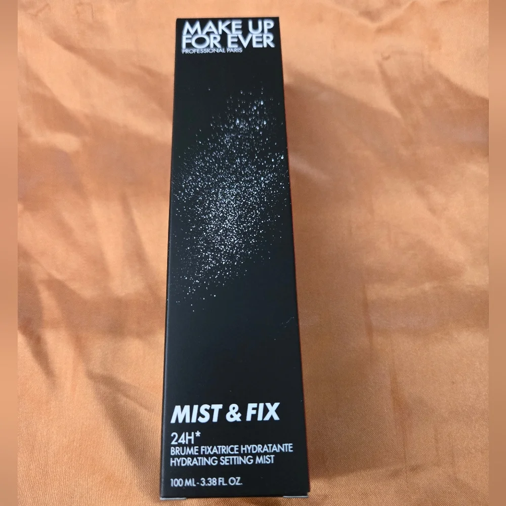 NIB Makeup Forever Mist & Fix 24hr Hydrating Setting Spray